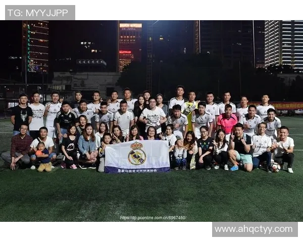 山西夜场足球明星的背后故事与成就揭秘 山西夜场足球明星的背后故事与成就揭秘